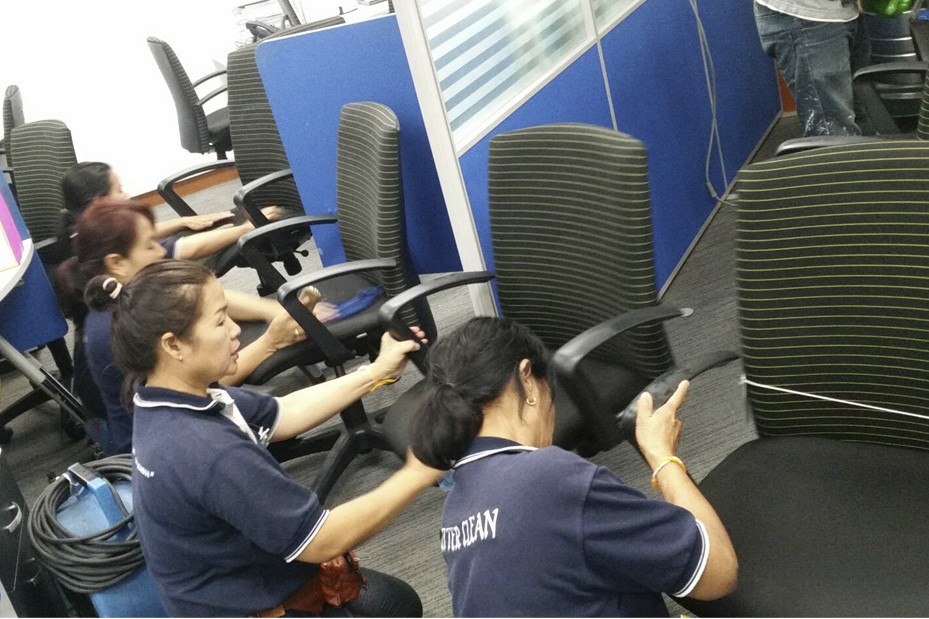 รับจ้างซักพรม
